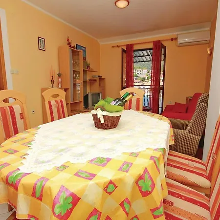 Lejlighed Apartment Brna Brna
